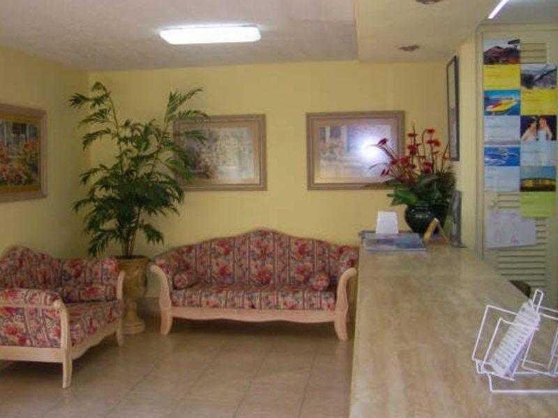 Apartamentos Elena Пуэрто дель Кармен Экстерьер фото