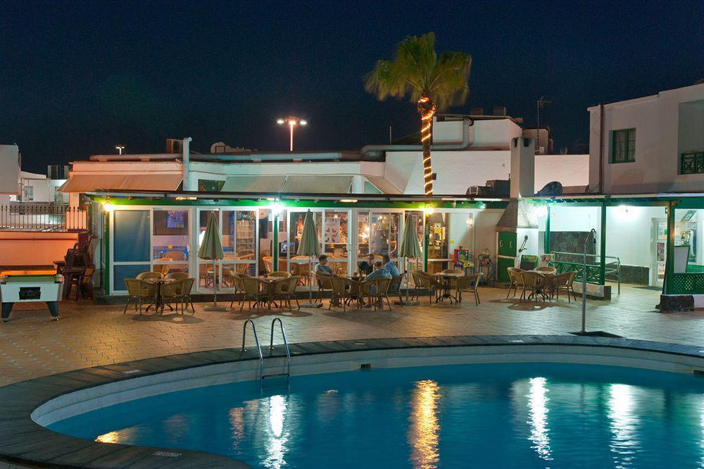 Apartamentos Elena Пуэрто дель Кармен Экстерьер фото